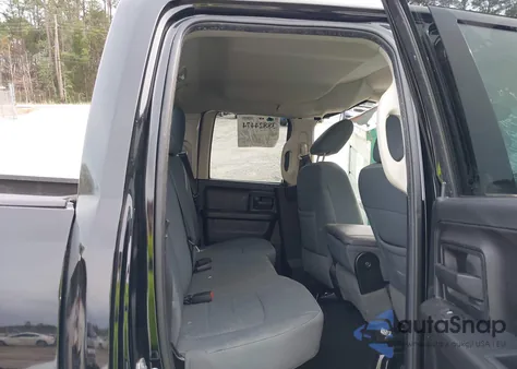 2014 Ram 1500 Express z USA, uszkodzony, nr VIN 1C6RR6FT1ES113251